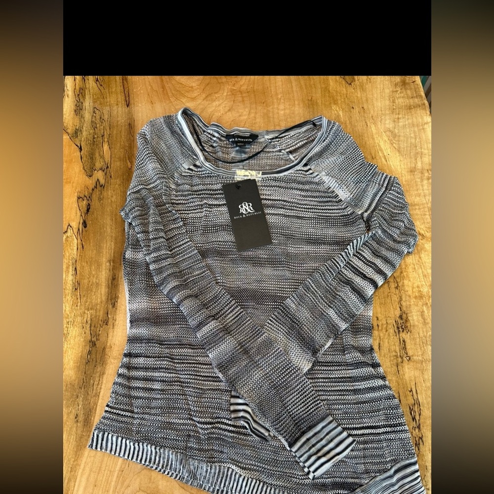 Rock And Rebuplic Sheer Blouse XS New with tag